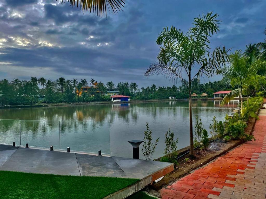 Veda5 Wellness Retreat & Spa Eski Goa Dış mekan fotoğraf